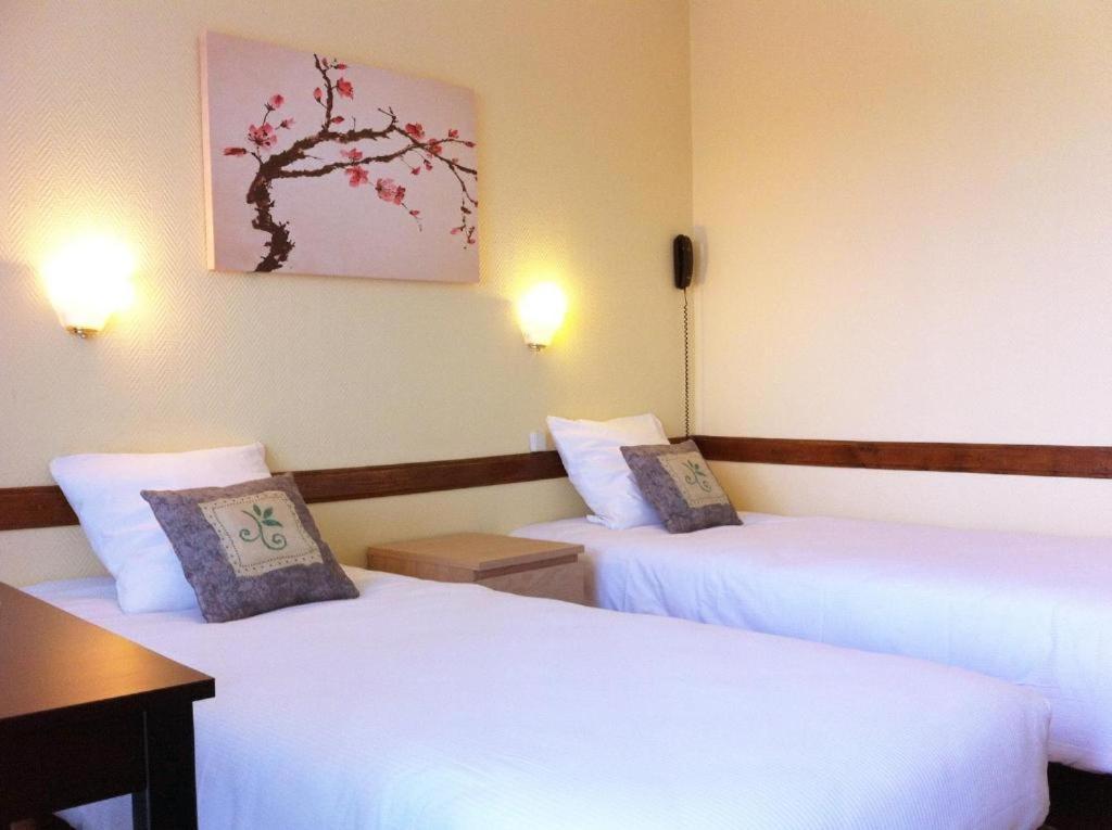Brit Hotel Le Parc Vichy Bellerive-sur-Allier Exterior foto